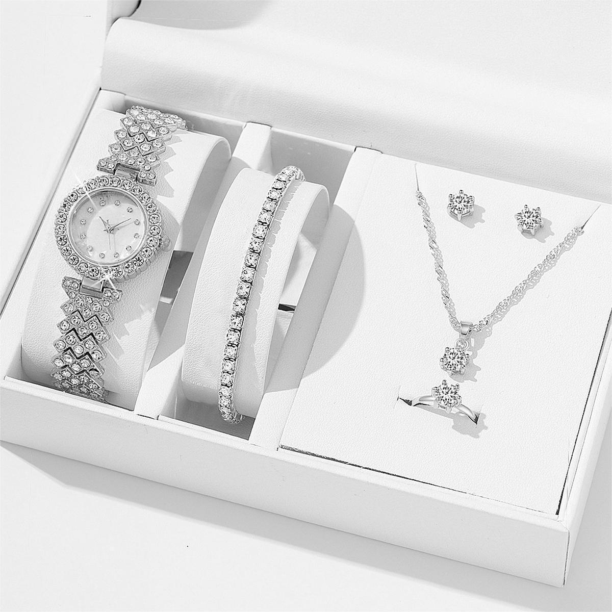 Women's Gift Set With Rhinestone Watch