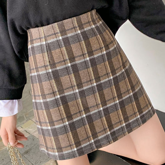 Women's Mini Skirt with Checkered Print