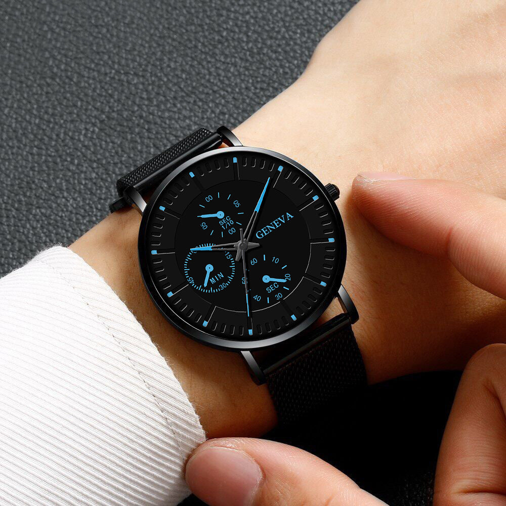 Korean Fashionable Men's Watch with Metal Mesh Strap