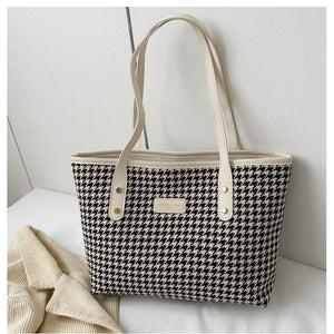 Houndstooth Shoulder Bag - Winter Fashion Commuting Handbag for Women