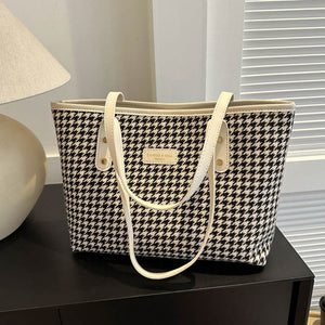 Houndstooth Shoulder Bag - Winter Fashion Commuting Handbag for Women