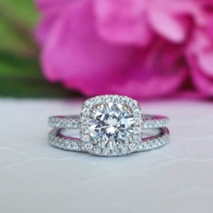 Diamond Engagement Couple Rings: Fashionable