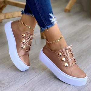 Lace-up Flats Sneakers Women Rivet Casual Shoes