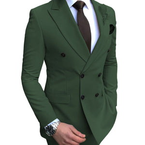 Traje de negocios para hombre en estilo italiano.